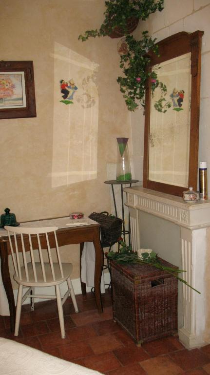 La Mesnagerie - Double Room With Private Bathroom