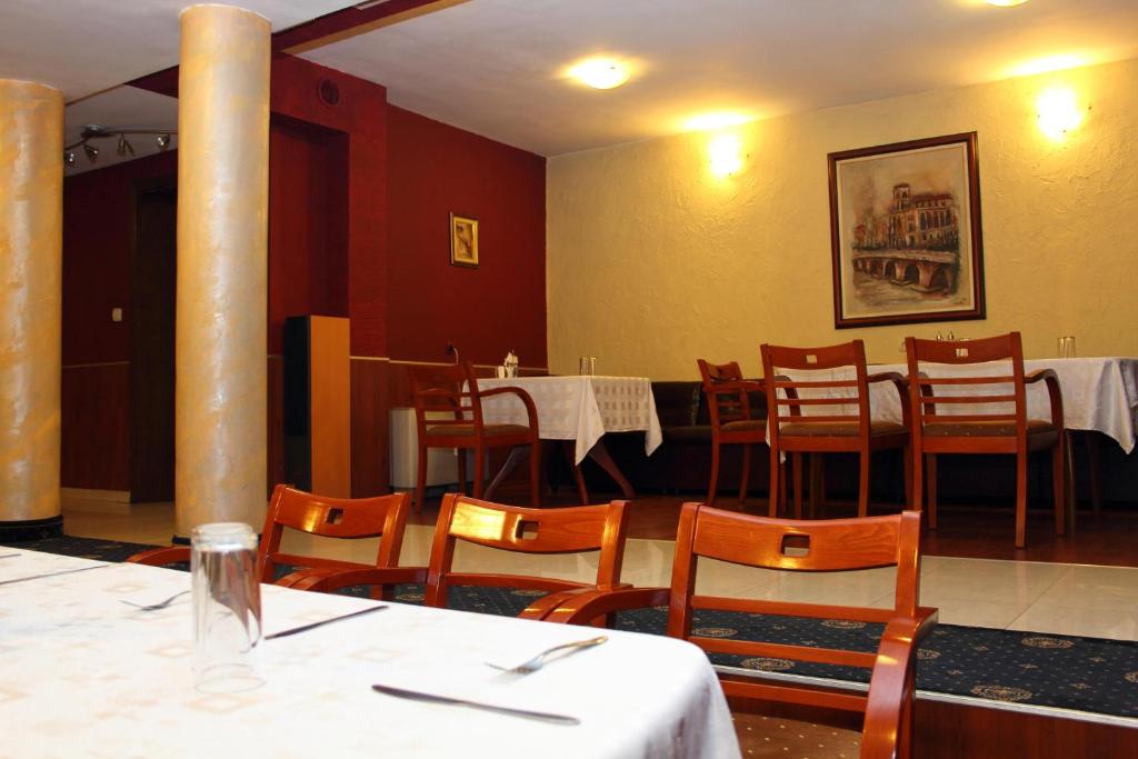 Posezení v ubytování Fenix Family Hotel