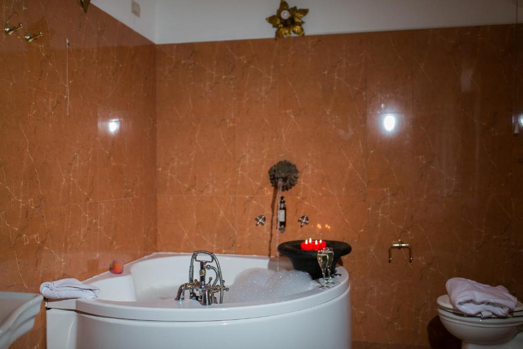 Koupelna v ubytování I Portici Hotel - Residenza D'Epoca