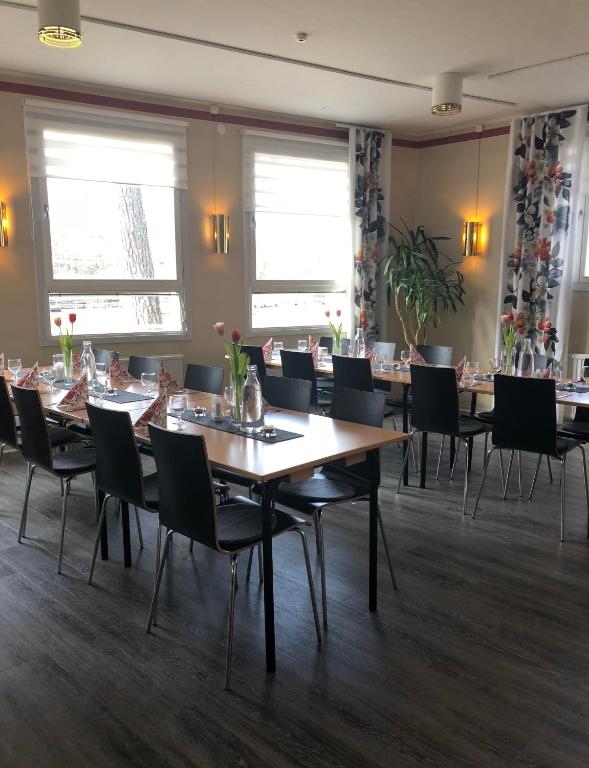 Restaurace v ubytování Solviken Tranås Hostel