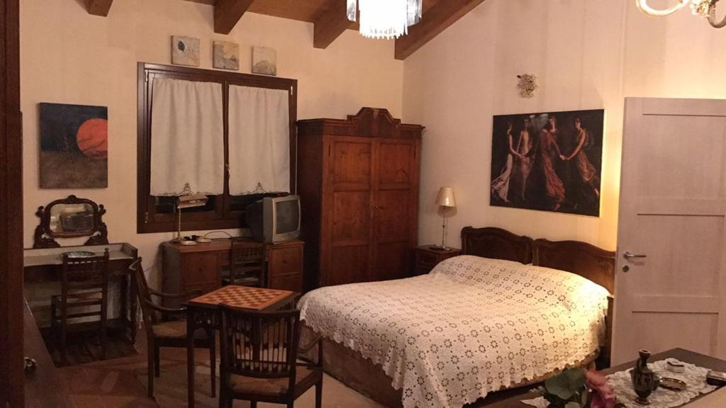Casa Madonna Boschi - Triple Room With Garden View