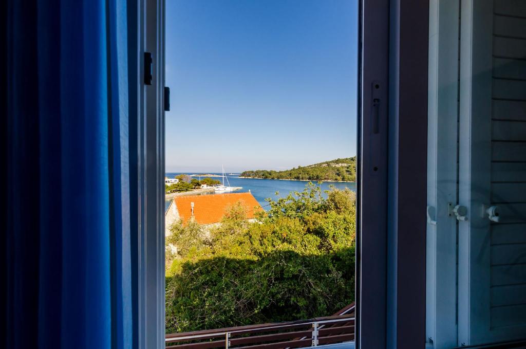 Apartments Lorena Mljet - Apartamento Con Balcón