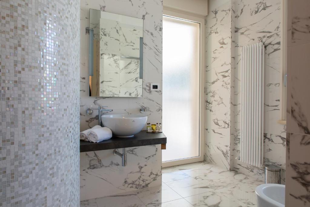 Koupelna v ubytování Aurum Suites