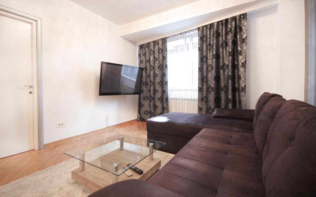 Apartments Belgrade - Two-Bedroom Apartment
