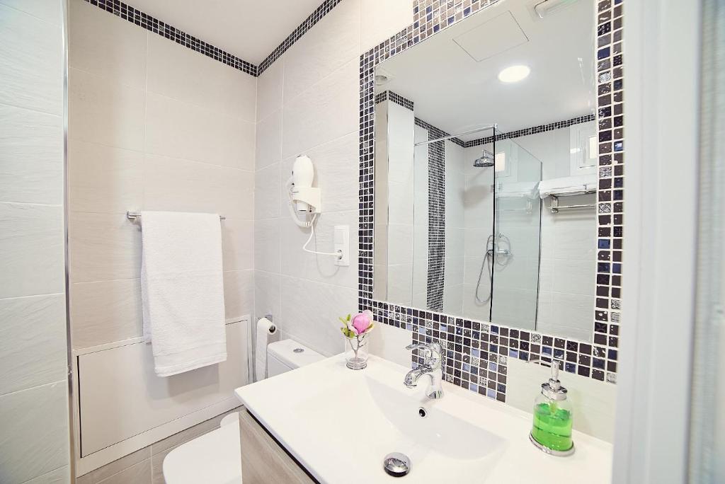 La Balconada de Toledo - PARKING GRATIS - 2 HABITACIONES - 10