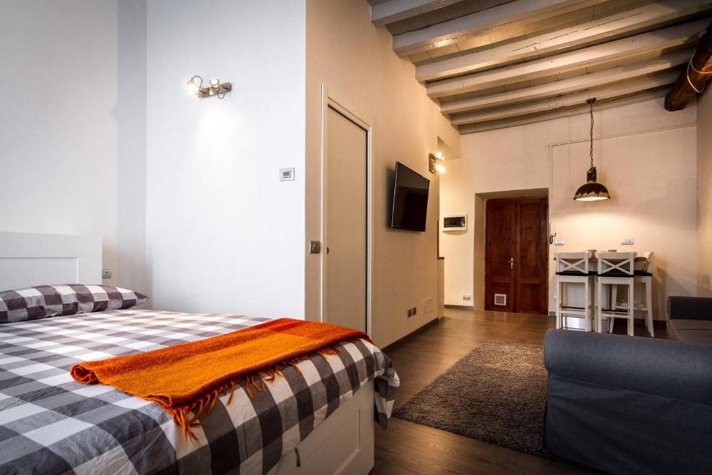 Zdjęcie z galerii obiektu JOIVY Chic Studio in Como Centre w Como