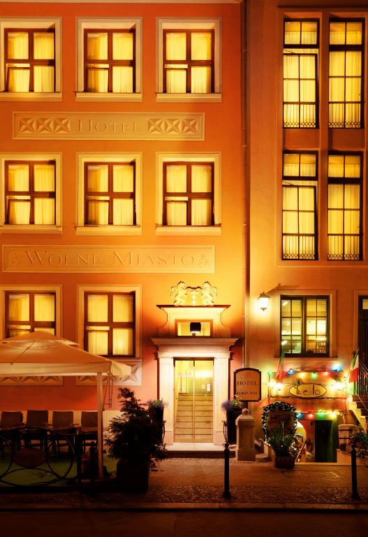Hotel Wolne Miasto Old Town Gdansk - Resim 5