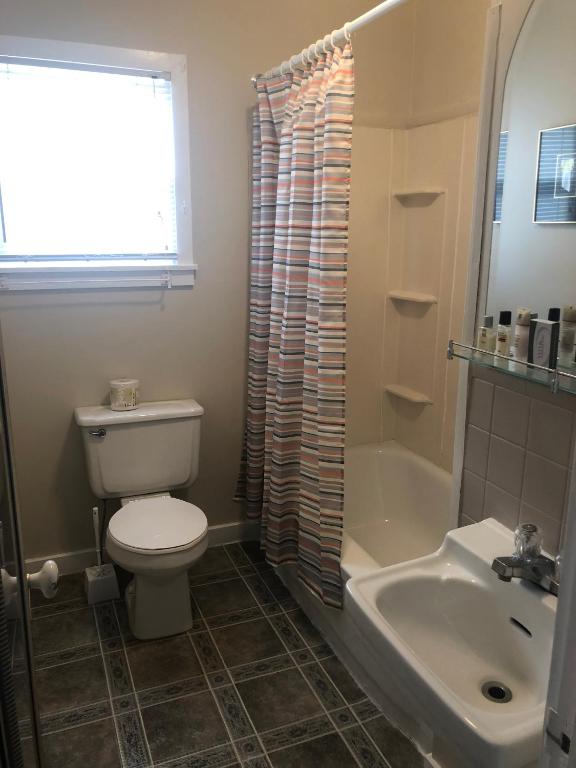 Koupelna v ubytování Auberge Restwell Motel