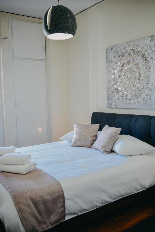 BEST HOUSE, KAPODISTRIOU, PSILA ALONIA - Appartement De Deux Chambres