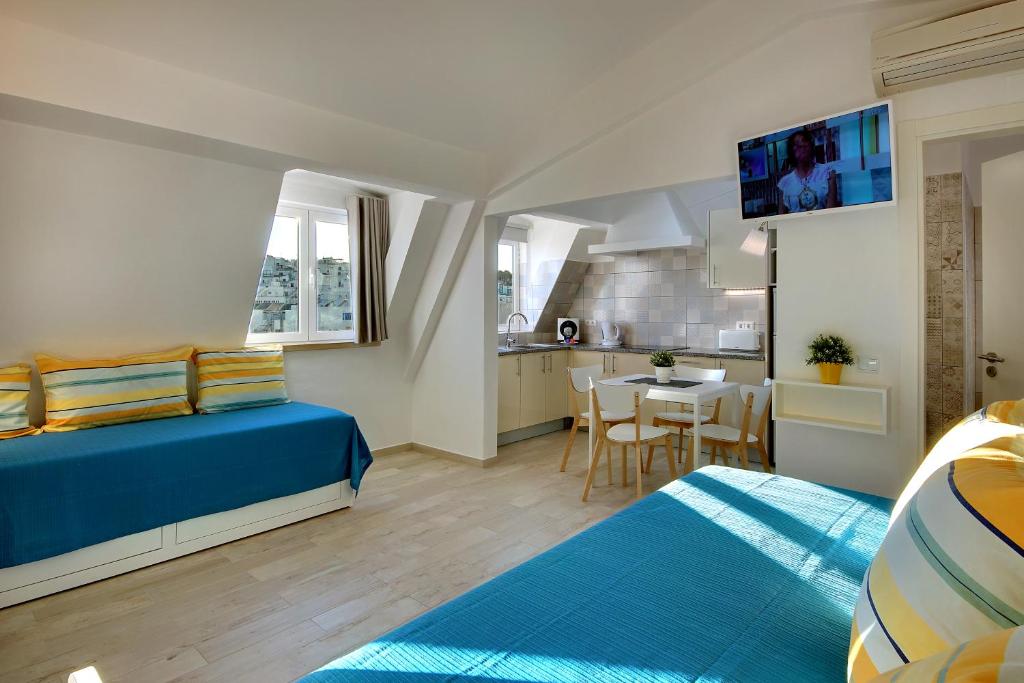 Apartamentos Tucha - 1