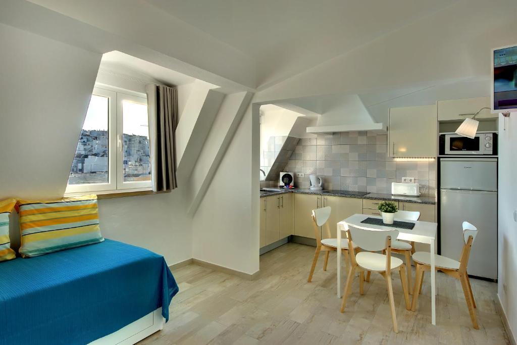 Apartamentos Tucha - 2