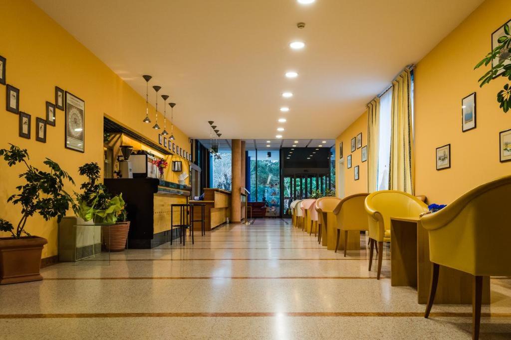 Posedenie v ubytovaní Hotel Terme di Castel San Pietro