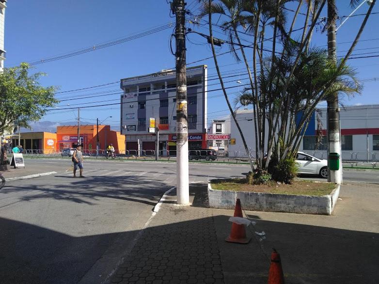  Apartamento á 2 minutos da Praia