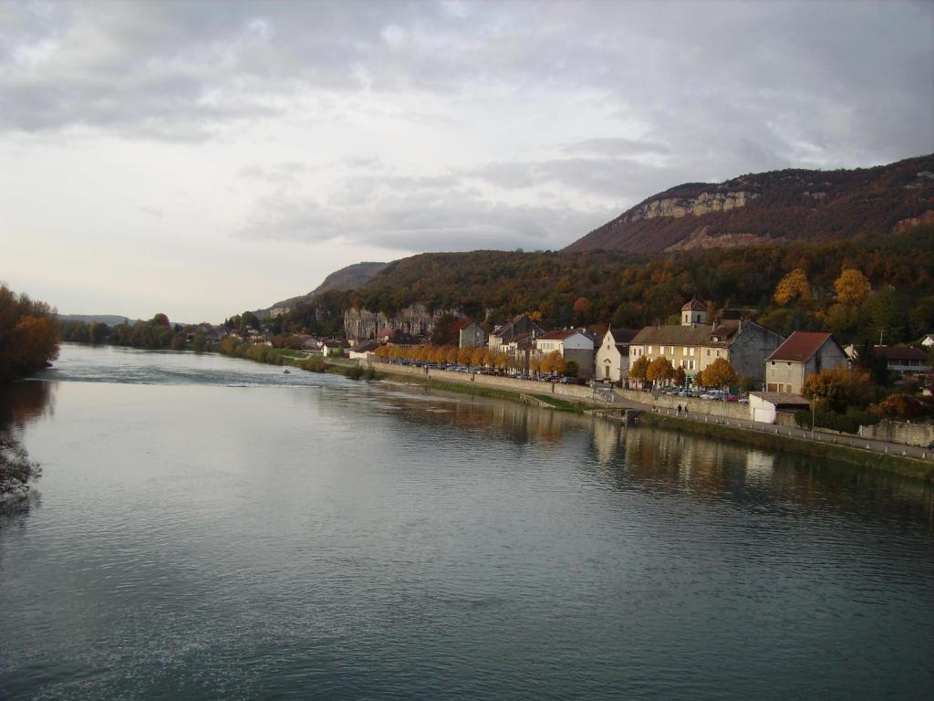 Sault-Brénaz
