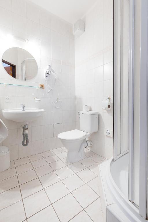 Łazienka w obiekcie Hotel Jitřenka