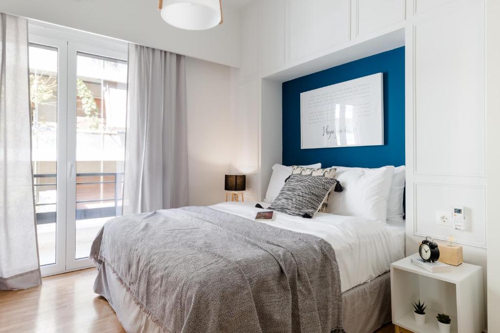 Posteľ alebo postele v izbe v ubytovaní Desirable 1BD Apartment in Kolonaki by UPSTREET