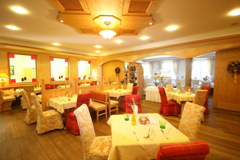 Restaurace v ubytování Hotel Rösch