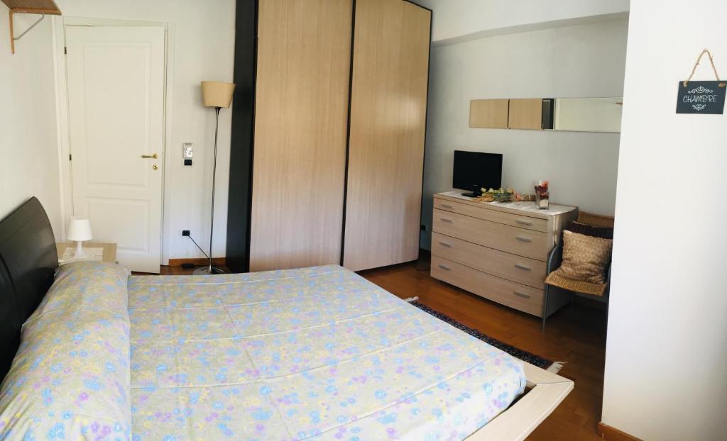 Posteľ alebo postele v izbe v ubytovaní Ledonia Apartment