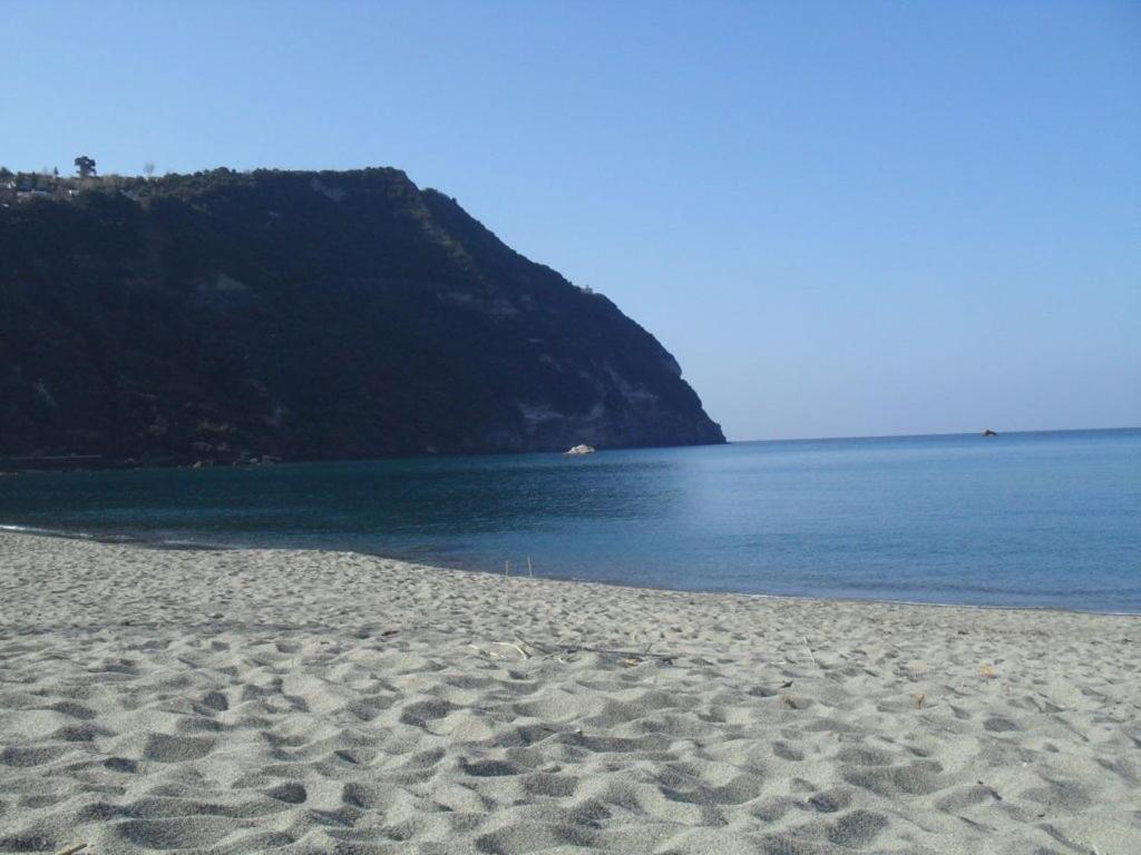 Spiaggia di Citara, ostrov Ischia