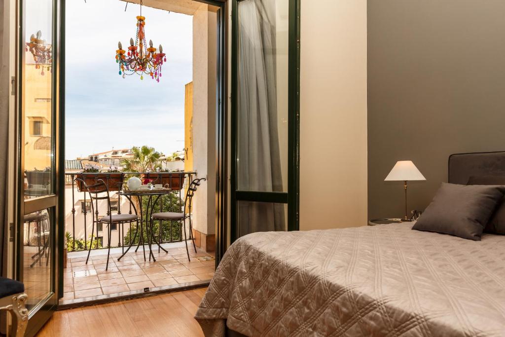 BB 22 Charming Rooms & Apartments - 7