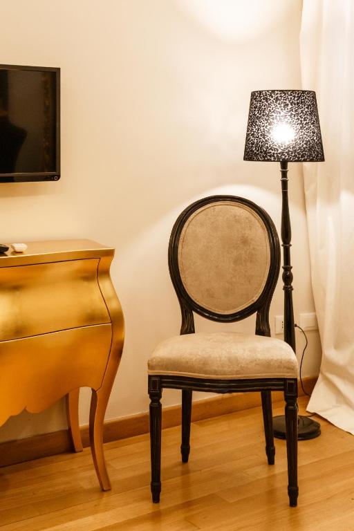 BB 22 Charming Rooms & Apartments - 10