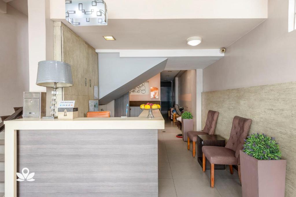 Posezení v ubytování Lorenzzo Suites Hotel Makati