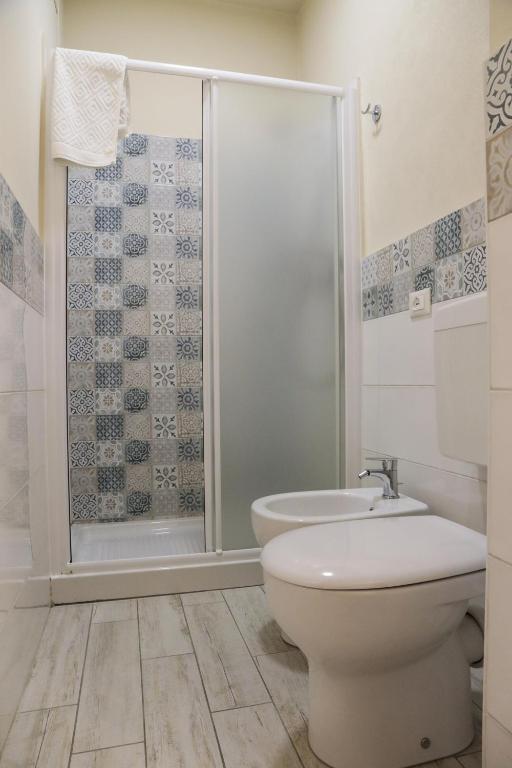 Le Finestre sul Borgo Rooms - Habitación Doble Con Baño Privado