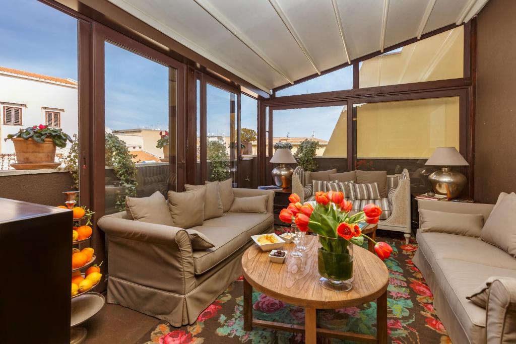 BB 22 Charming Rooms & Apartments - 5