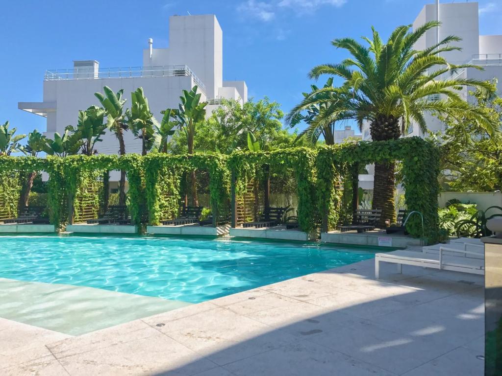  Apartamento de 2 quartos no luxuoso condomínio Jay