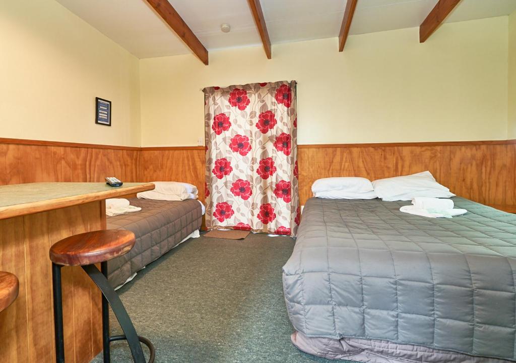 New Central Hotel Woodville - Quarto Triplo Com Chuveiro
