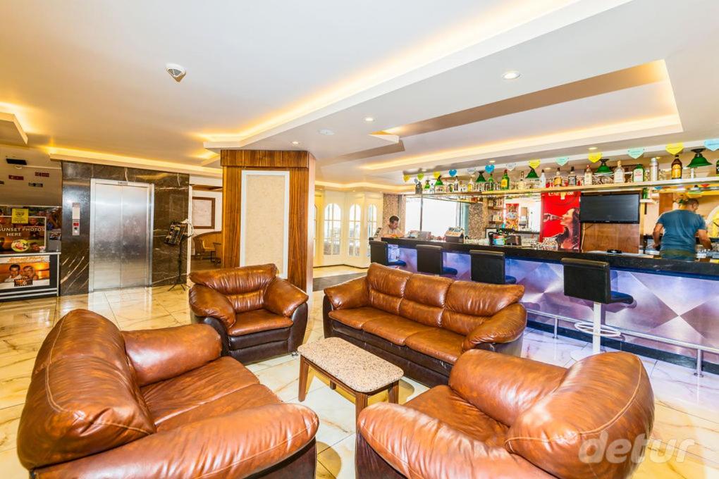Posezení v ubytování Lavinia Apart & Hotel