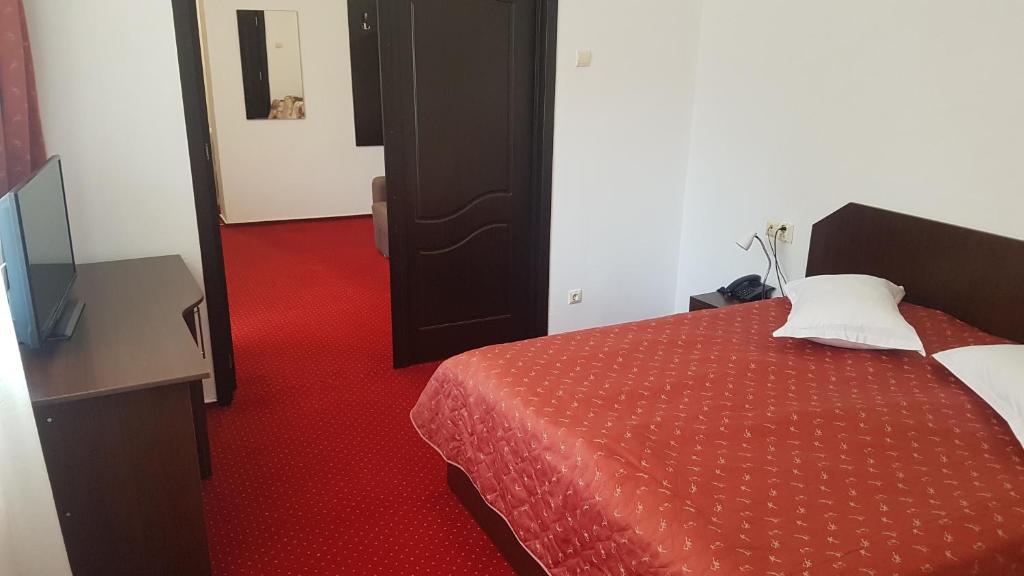 
One-Bedroom Suite with Balcony
