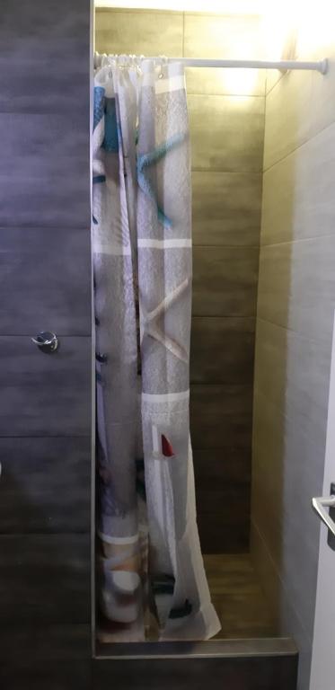 Kúpeľňa v ubytovaní ARANYHÍD APARTMAN