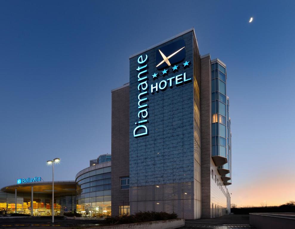 Budova, v ktorej sa hotel nachádza