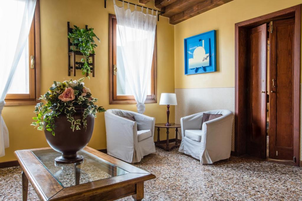 Locanda Ai Santi Apostoli Sul Canal Grande - Ferretti Hotels Collection - Resim 34