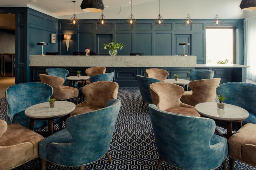 Posezení v ubytování Waterford Viking Hotel