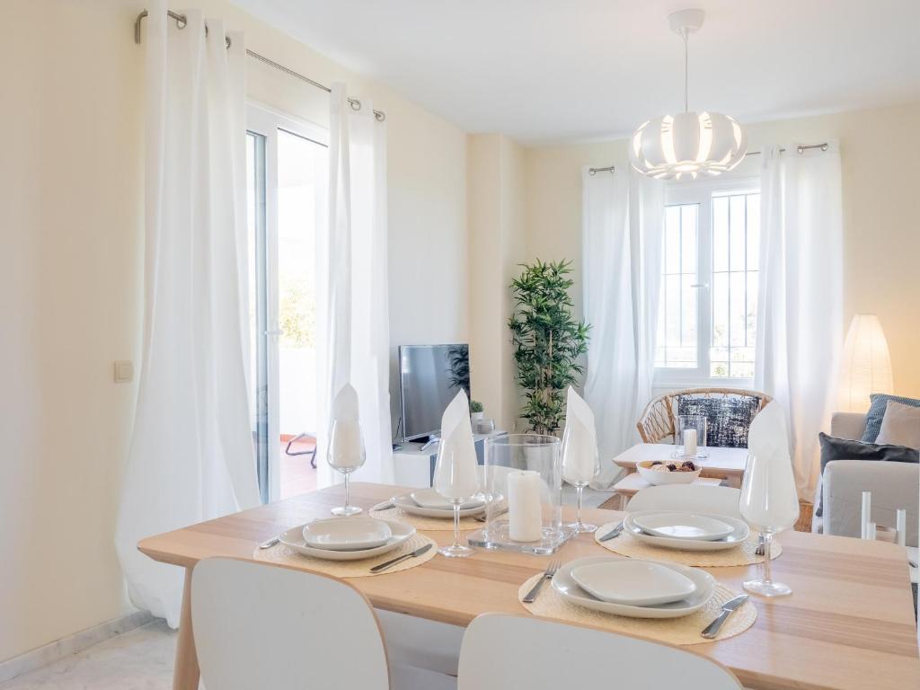 Posezení v ubytování 2275-Superb new apt on Valle Romano, golf view