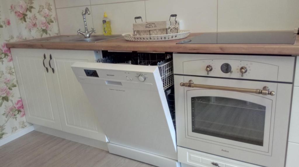 Romantic Style Apartment Berlin Alexanderplatz - 10