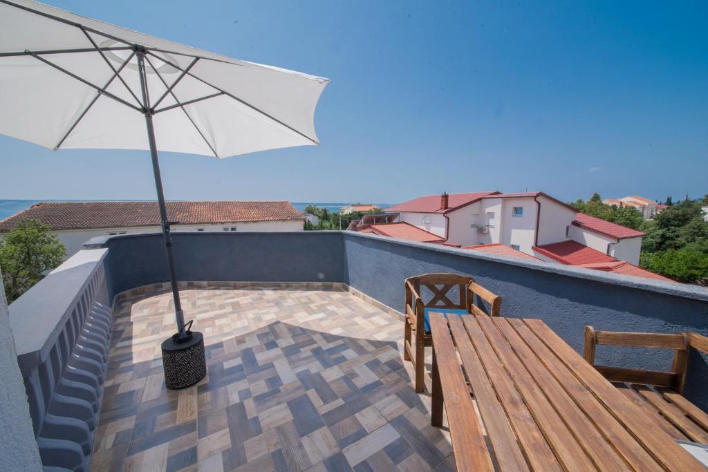 Balkón alebo terasa v ubytovaní Apartment Bušljeta