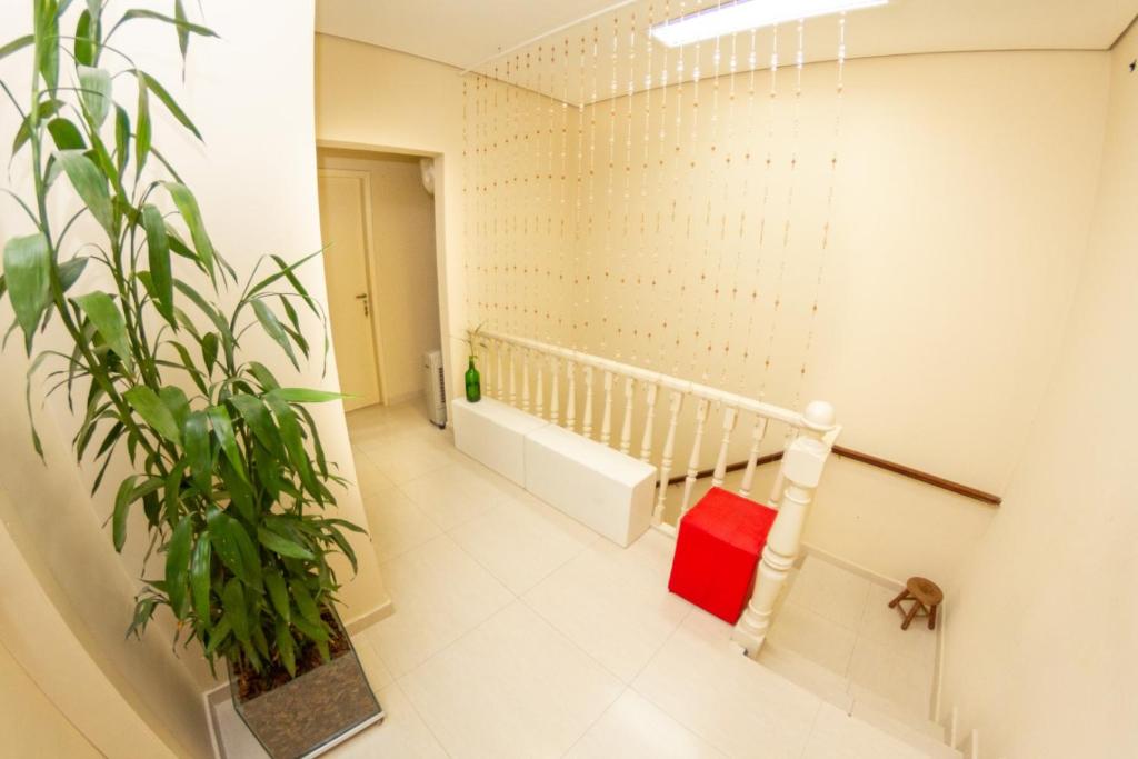  OBA 18 - QUARTO CASAL no BAIRRO DA LIBERDADE