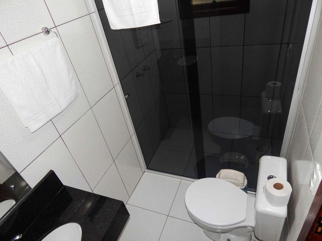 Gramado Suites Residence possui 5 quartos e 5 banheiros  Gramado Suites Residence possui 5 quartos e 5 banheiros