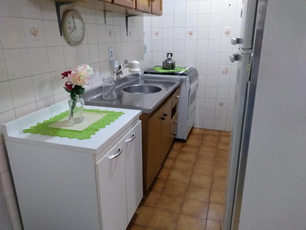  Apto 2 Dormitórios Sarandi