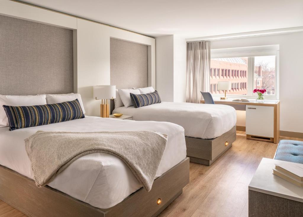 Harvard Square Hotel - Double Room With Two Double Beds