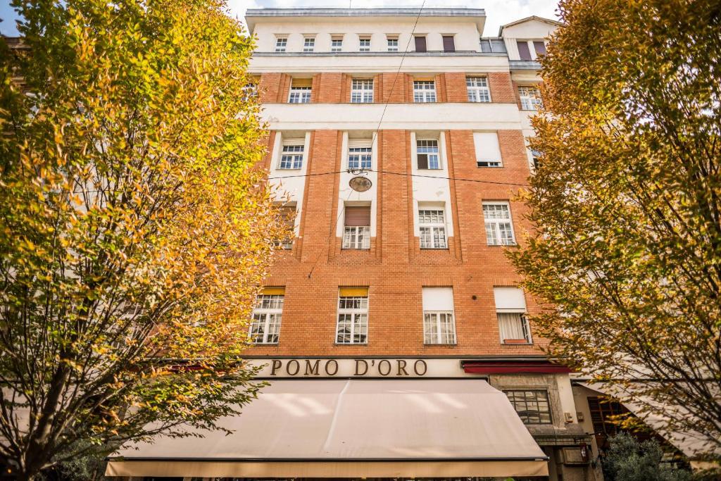 The building in which Az apartmant is located