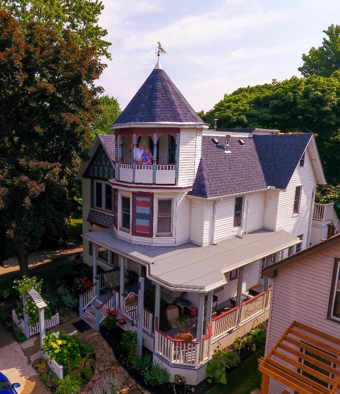 Bondy House Bed & Breakfast photo