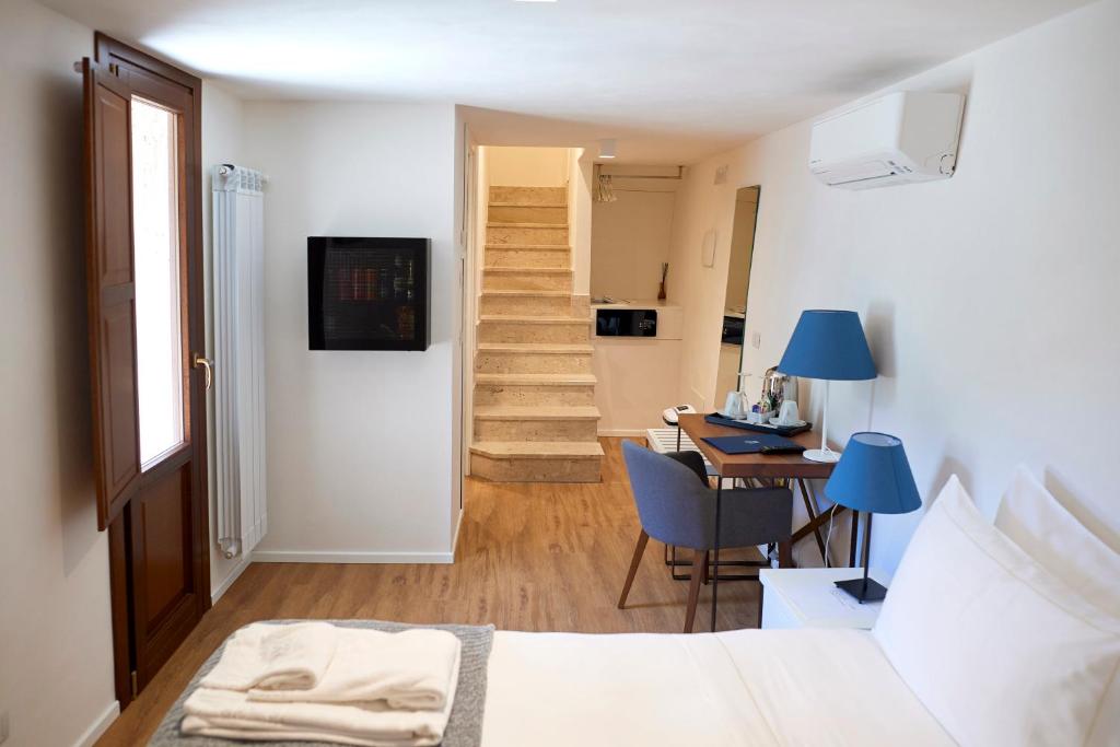 Sopra Le Mura - Standard Double Or Twin Room With Sea View