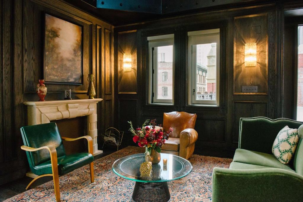 The Beekman, A Thompson Hotel, by Hyatt - Penthouse Suite