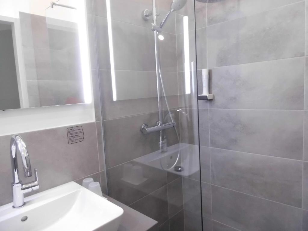 Pension Elisabeth - Rooms & Apartments - 5