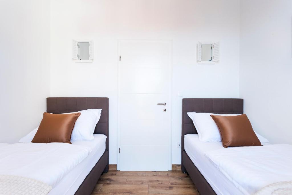 Posteľ alebo postele v izbe v ubytovaní Cozy Apartment Lile in the heart of old town Split