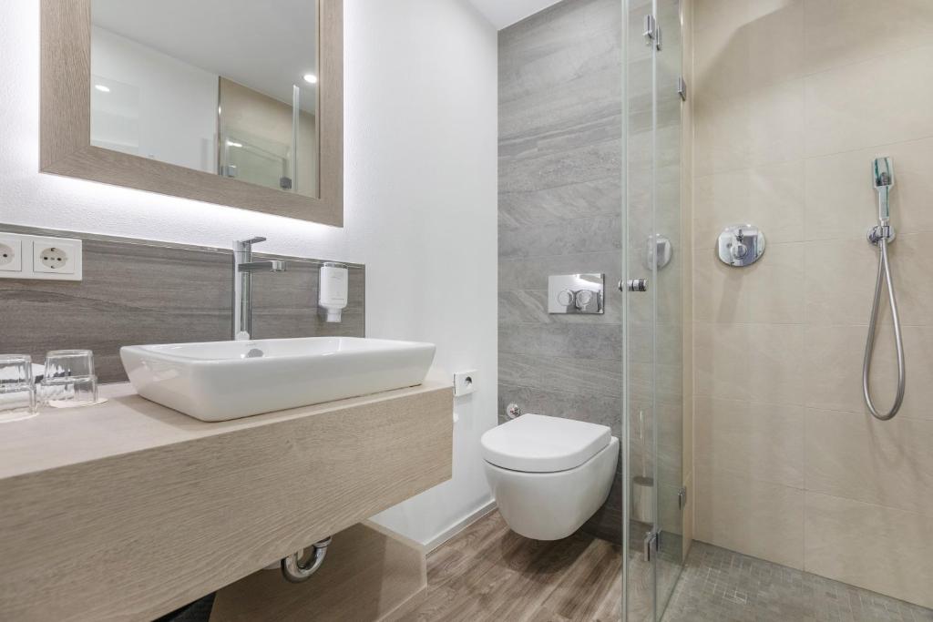 Landhotel Bellevue - 6